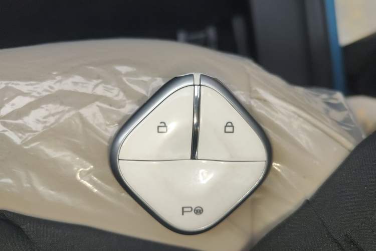 Used Baojun Spark EUV 2024 Prestige Edition 4 Seats
