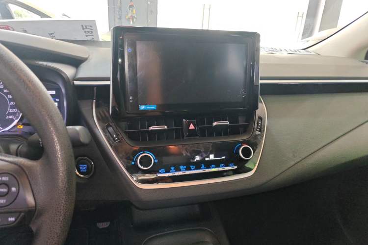 Used Toyota Corolla 2021 1.2T S-CVT Elite Edition Audio And AC Panel
