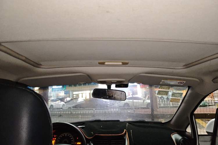 Used Chevrolet Sail 2013 Sedan 1.4L Manual - Youyi Happiness Edition Headliner