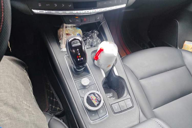 Used Cadillac XT4 2021 28T Two-Wheel Drive Leading Version