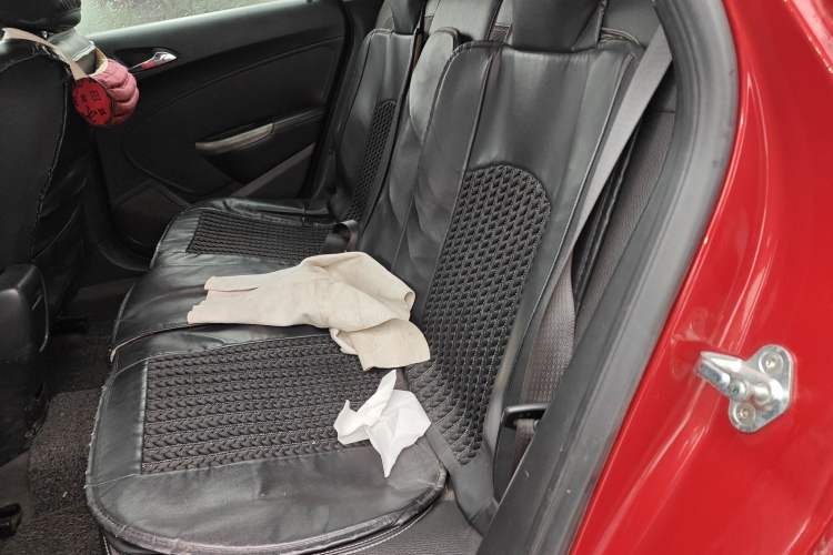 Used Buick GT 2012 XT 1.6L Automatic Fashion Edition
