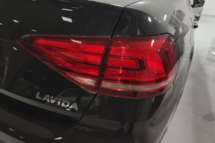 Used Volkswagen Lavida 2019 Lavida Start 1.5L Automatic Trendy Version China VI Standard