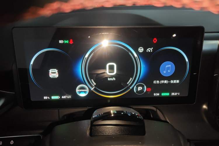 Used AION V 2021 Plus 70 Smart Technology Edition Lithium Iron Phosphate Instrument Cluster