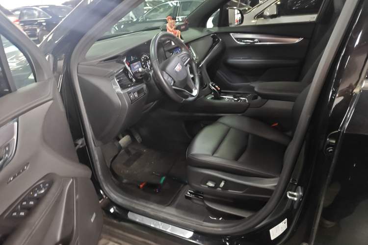 Used Cadillac XT6 2020 28T Six-Seater Fashion Edition