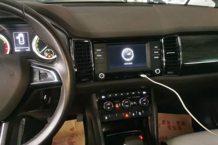 Used Skoda Kodiaq 2017 TSI330 7-Seater Two-Wheel-Drive Luxury Edition
