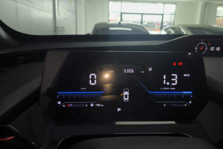 Used CHANGAN OSHAN Z6 2023 Blue Whale 2.0T Automatic Smart Drive Model Instrument Cluster