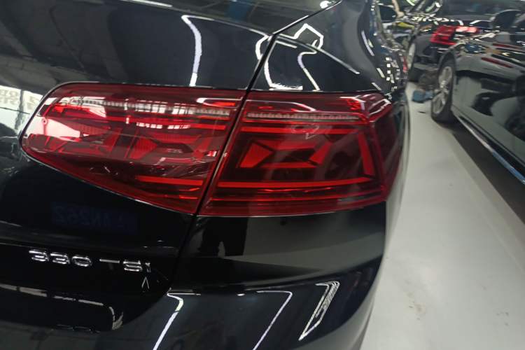 Used Volkswagen Magotan 2023 2 Million Units Commemorative Edition 330TSI DSG Luxury Version
