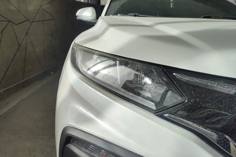 Used Honda XR-V 2017 1.8L EXi CVT Comfort Version Right Front Headlight