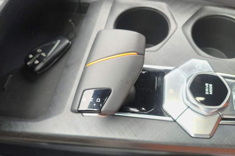 Used Changan UNI-V 2024 1.5T Prestige Sport Edition