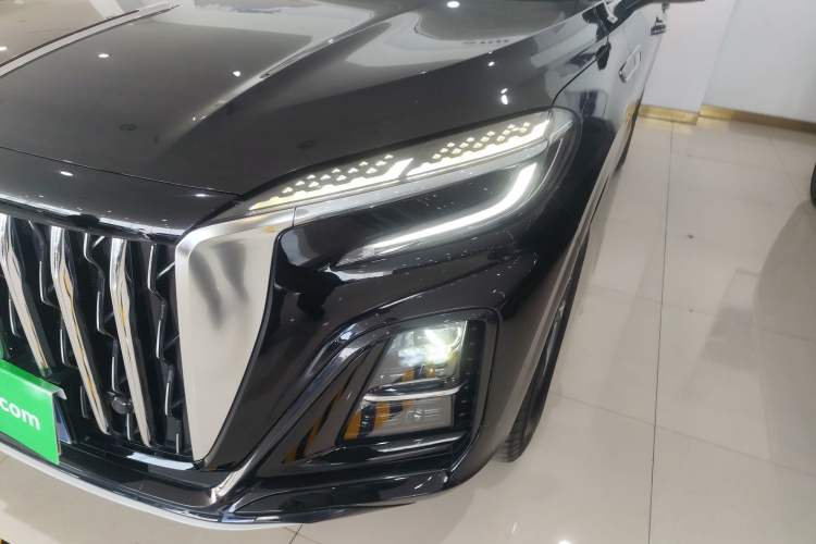 Used Hongqi HS3 2023 1.5T Two-Wheel Drive Shanwei Edition Left Front Headlight