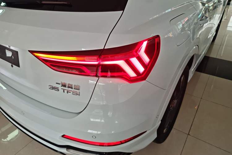 Used Audi Q3 2024 35 TFSI Fashion Dynamic Edition
