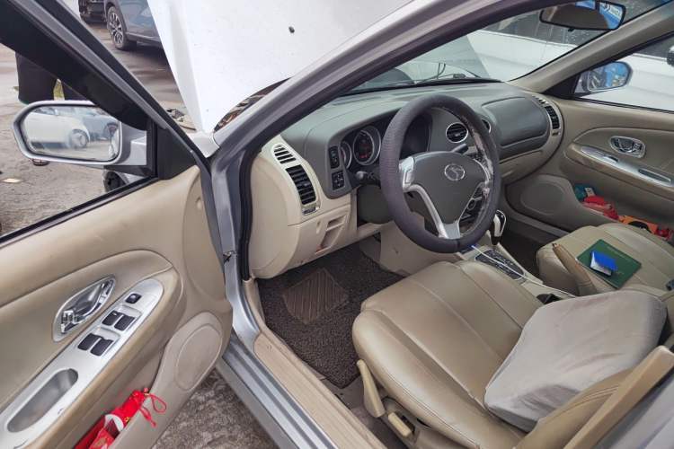 Used Soueast V3 Lingyue 2010 1.5L CVT Luxury Edition
