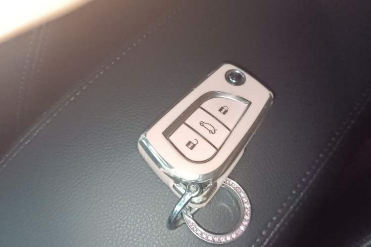 Used Toyota FRONTLANDER 2023 2.0L CVT Elite Edition
