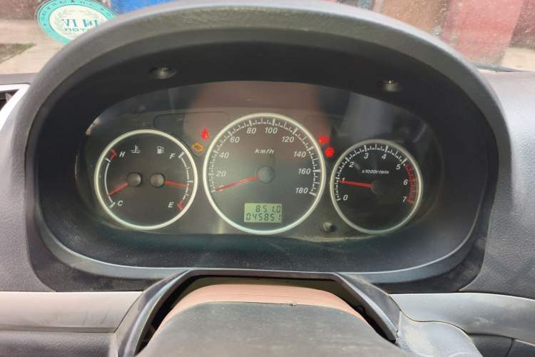 Used Foton Scenic 2014 2.2L Express Standard Long-Wheelbase Low-Roof Version 491EQ4
