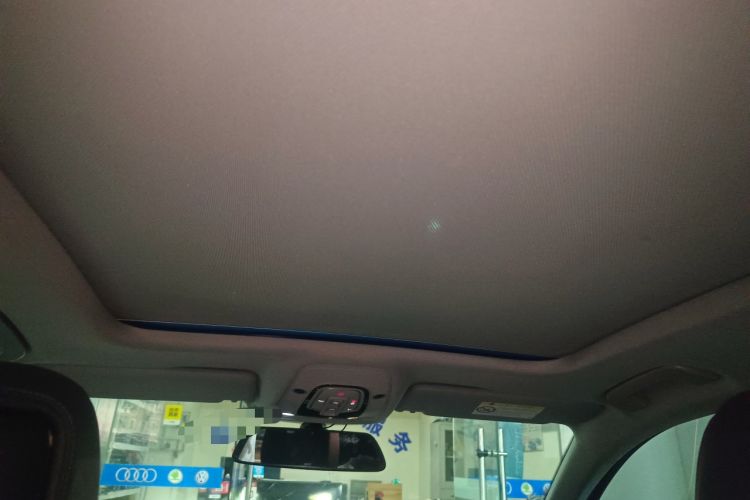 Used Audi A4L 2018 30th Anniversary Edition 45 TFSI quattro Sport model Headliner