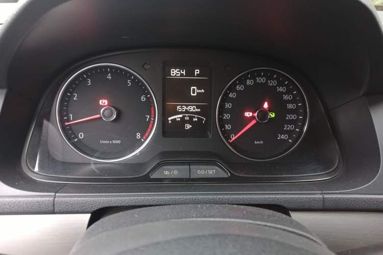 Used Volkswagen Lavida 2013 Revised Version 1.4 TSI DSG Comfort Edition
