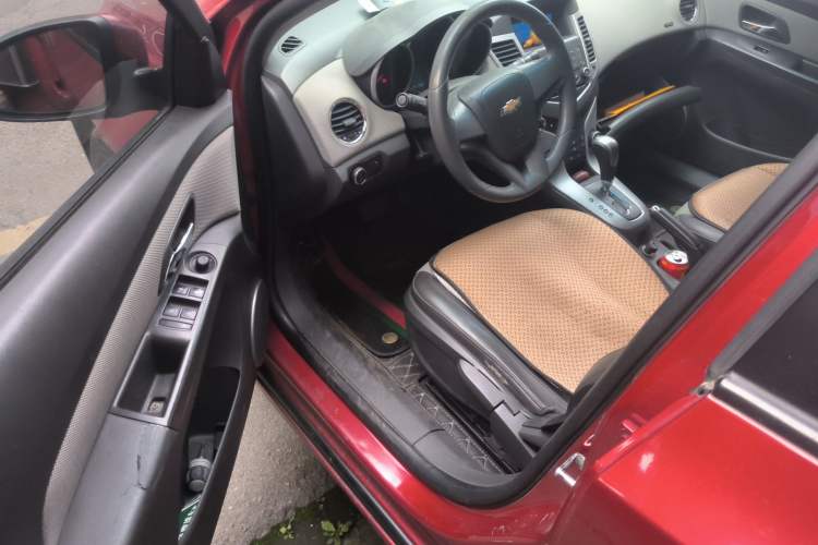 Used Chevrolet Cruze 2011 1.6L SE Automatic Driver Seat