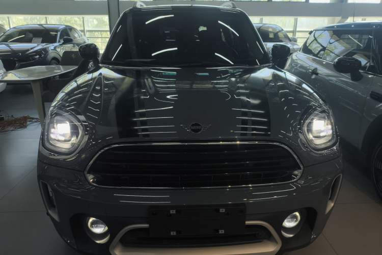 Used MINI Countryman 2022 Revised Version 1.5T COOPER ALL4 Connoisseur Front