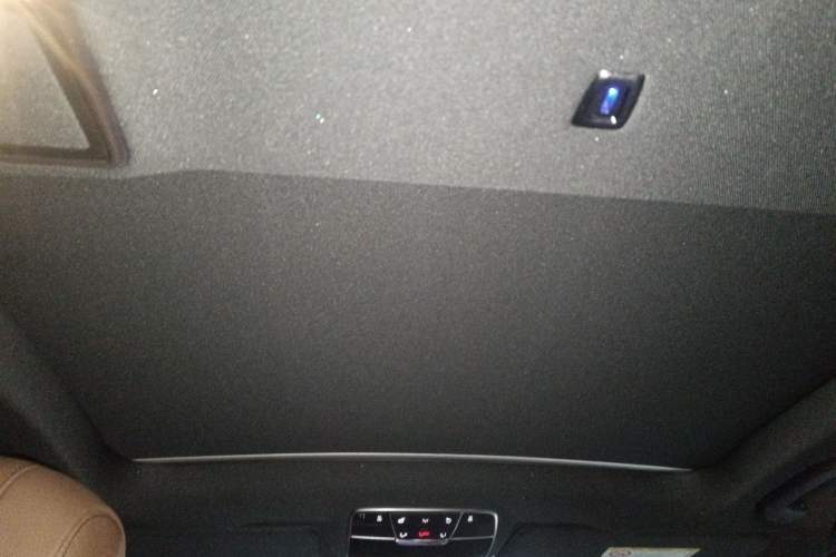 Used Mercedes-Benz S-Class 2017 S 320 L Business Model
