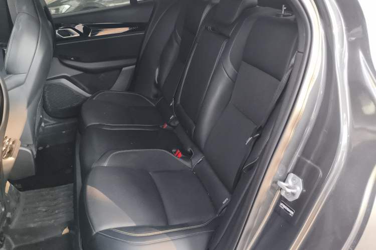 Used Lynk & Co 03 2023 1.5TD DCT JingPro Left Rear Seat