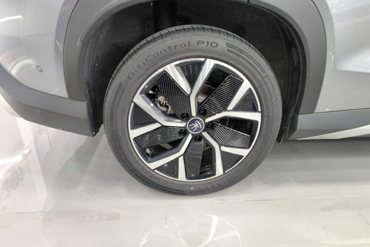 Used BYD Song L DM-i 2025 Intelligent Driving Version 160 km Beyond-Range Type