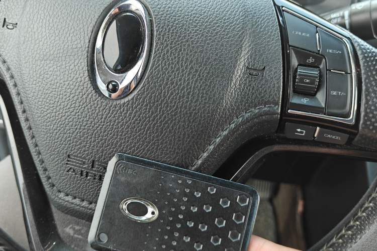 Used ORA iQ 2018 High-Range Version Smart Connectivity Model
