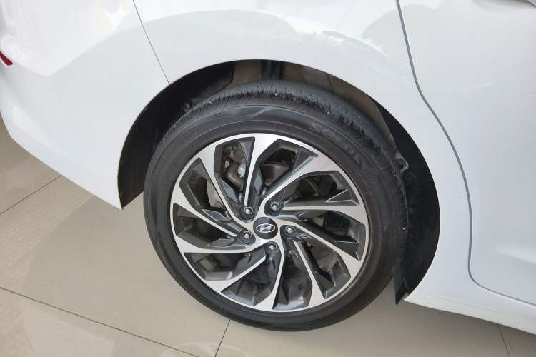 Used Hyundai Elantra (6th Generation / Lingdong) 2019 1.5L CVT ZhiXuan – Elite Version