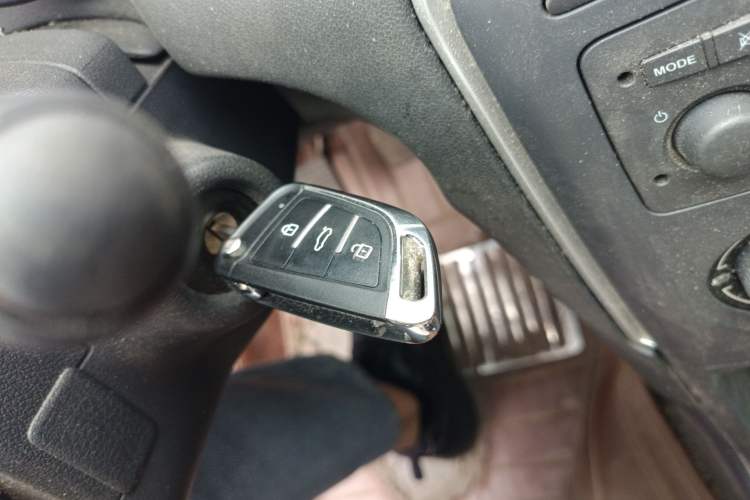 Used Peugeot 308 2013 1.6L Manual YouShang Model Vehicle Key