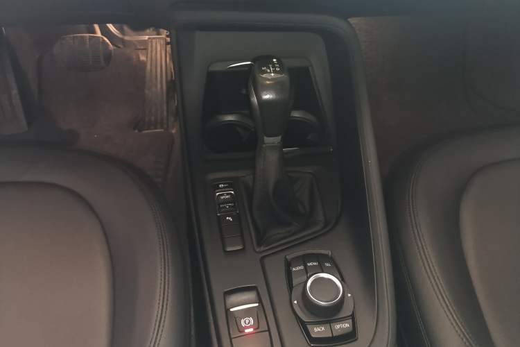 Used BMW X1 2016 sDrive18Li Premium Edition