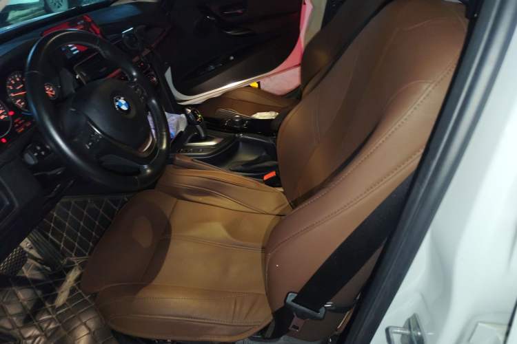 Used BMW 3 Series 2018 320Li Fashion Model Left Front Seat