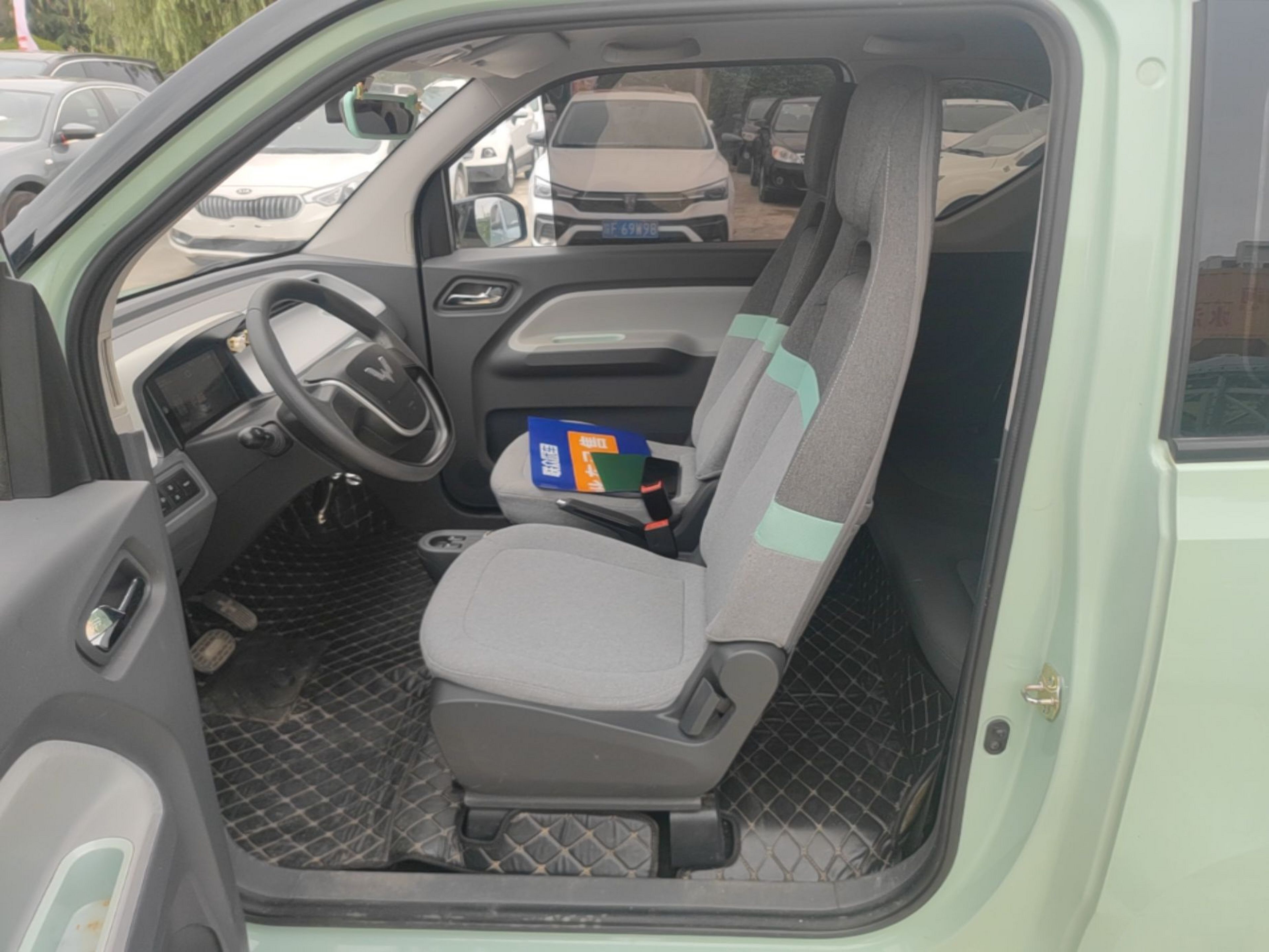 Interior delantero