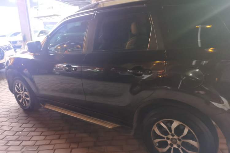 Used Haima S7 2015 2.0L Automatic ZhiShang Version
