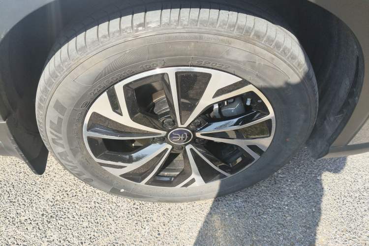 Used BYD Song Pro New Energy 2025 Second-Generation DM-i 75KM Overachiever Trim Exterior 1