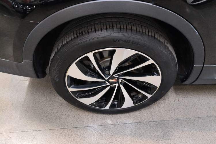 Used Hongqi HS7 2021 3.0T Automatic All-Wheel Drive Smart Connect Flagship Edition Right Rear Wheel Hub