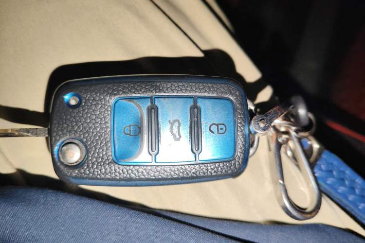 Used Volkswagen Bora 2011 1.6L Manual Fashion Edition
