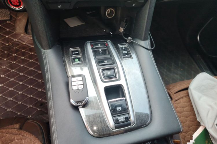 Used Honda UR-V 2017 370TURBO 2WD Prestige Edition China V Gear Lever