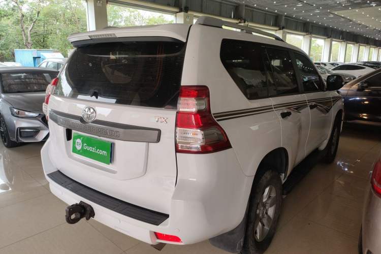 Used Toyota Prado 2016 2700 TX 7-Seater Middle East Version Rear Right 45 Deg