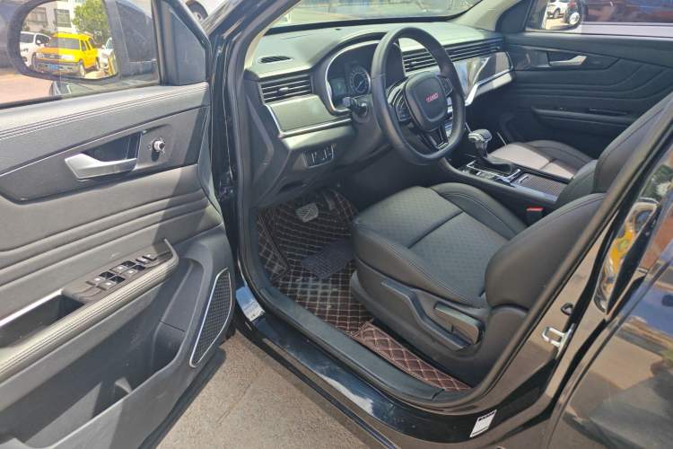 Used Sinotruk VGV U70 2020 1.5T Automatic Smart Enjoyment Elite Version 7 Seats Driver Seat