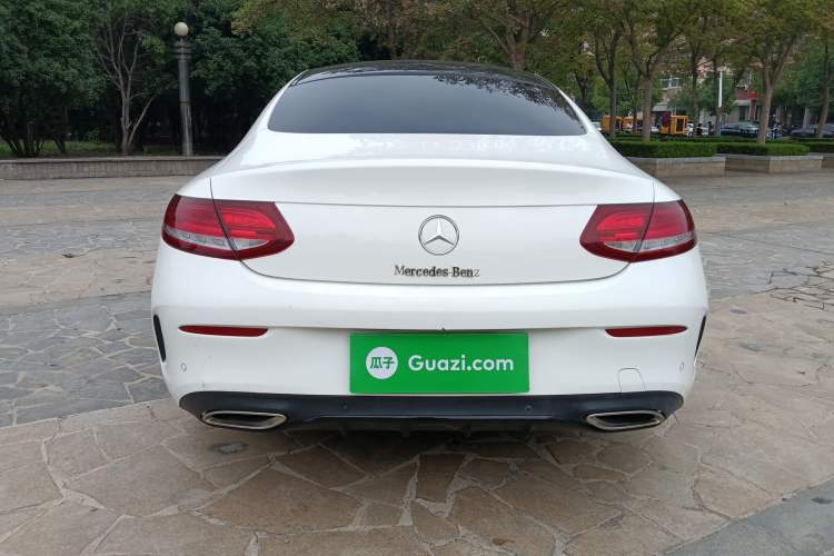Used Mercedes-Benz C-Class 2018 C 200 Coupe Exterior 4