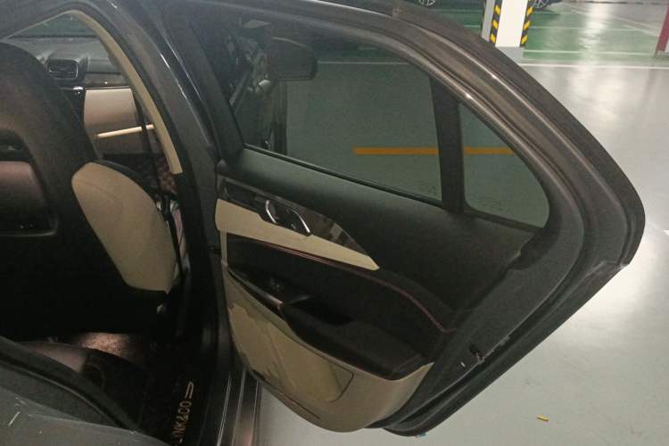 Used Lynk & Co 02 2018 1.5T DCT Two-Wheel Drive Zhaopu Version China V Standard