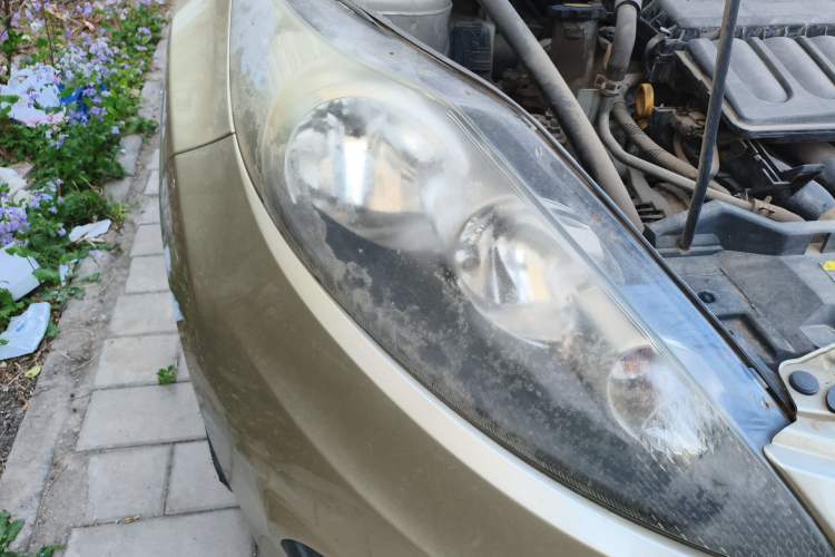 Used Ford Fiesta 2011 Sedan 1.5L Automatic Fashion Edition Right Front Headlight