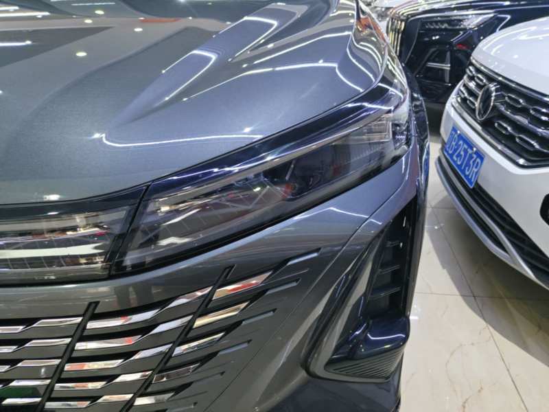 Used CHANGAN CS75 PLUS 2023 3rd Generation 1.5T Automatic Prestige Model — 23