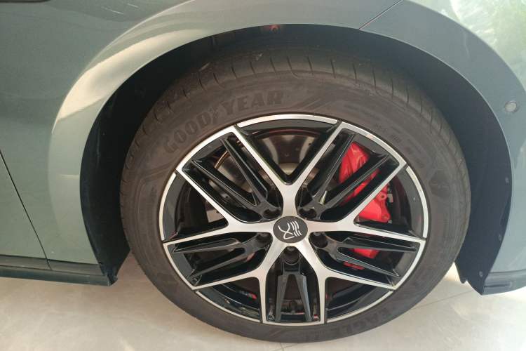 Used BYD Han L 2025 DM-p Four-Wheel-Drive LiDAR Flagship Model