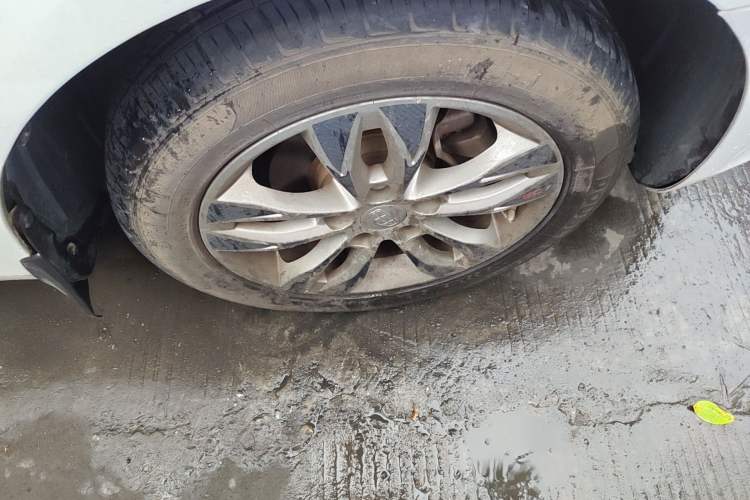 Used Geely Auto Emgrand 2016 Sedan 1.5L Manual Upward Edition
