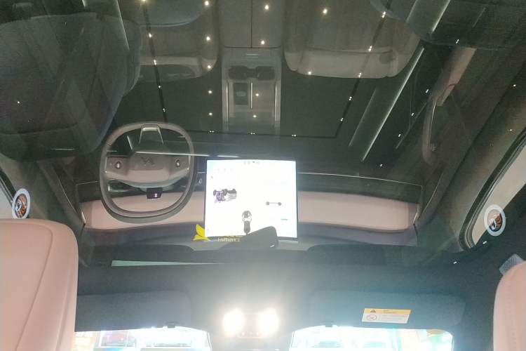 Used ONVO L60 2024 60 kWh Rear-Drive Version