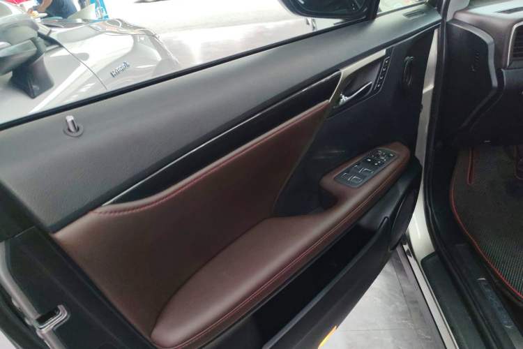 Used Lexus RX 2020 Facelifted 300 4x4 Elegant Edition