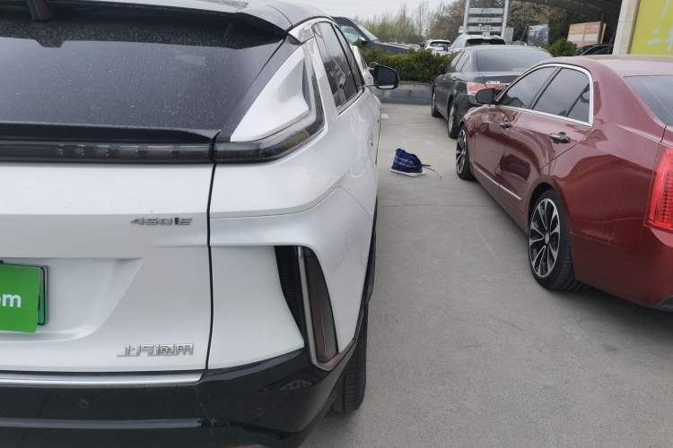 Used Cadillac LYRIQ 2022 Rear-Drive Long-Range Luxury Edition Exterior 3