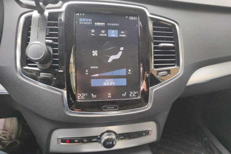 Used Volvo XC90 2018 T6 Zhiyi Edition 7-Seater
