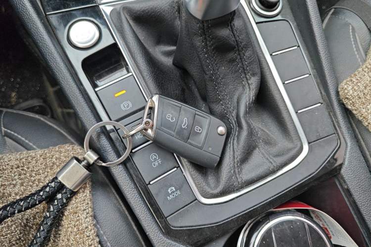 Used Volkswagen Sagitar 2022 280TSI DSG Flyover Edition
