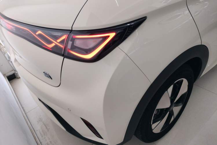 Used BYD Dolphin 2023 420 km Fashion Edition